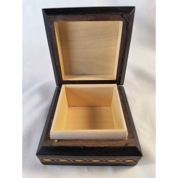 Handmade Wooden Trinket Box With Cross Design & Decorative Border - Picture 2 of 4